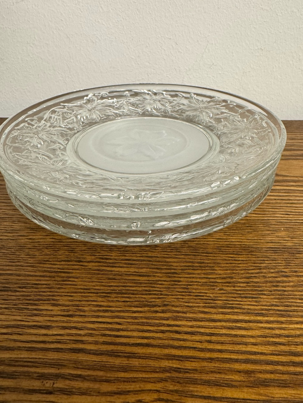 VINTAGE Princess House Fantasia Poinsettia Plates Set of 4 - EUC
